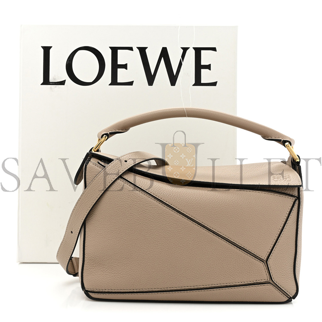 LOEWE GRAINED CALFSKIN SMALL PUZZLE BAG SAND (24*16.5*10.5cm)