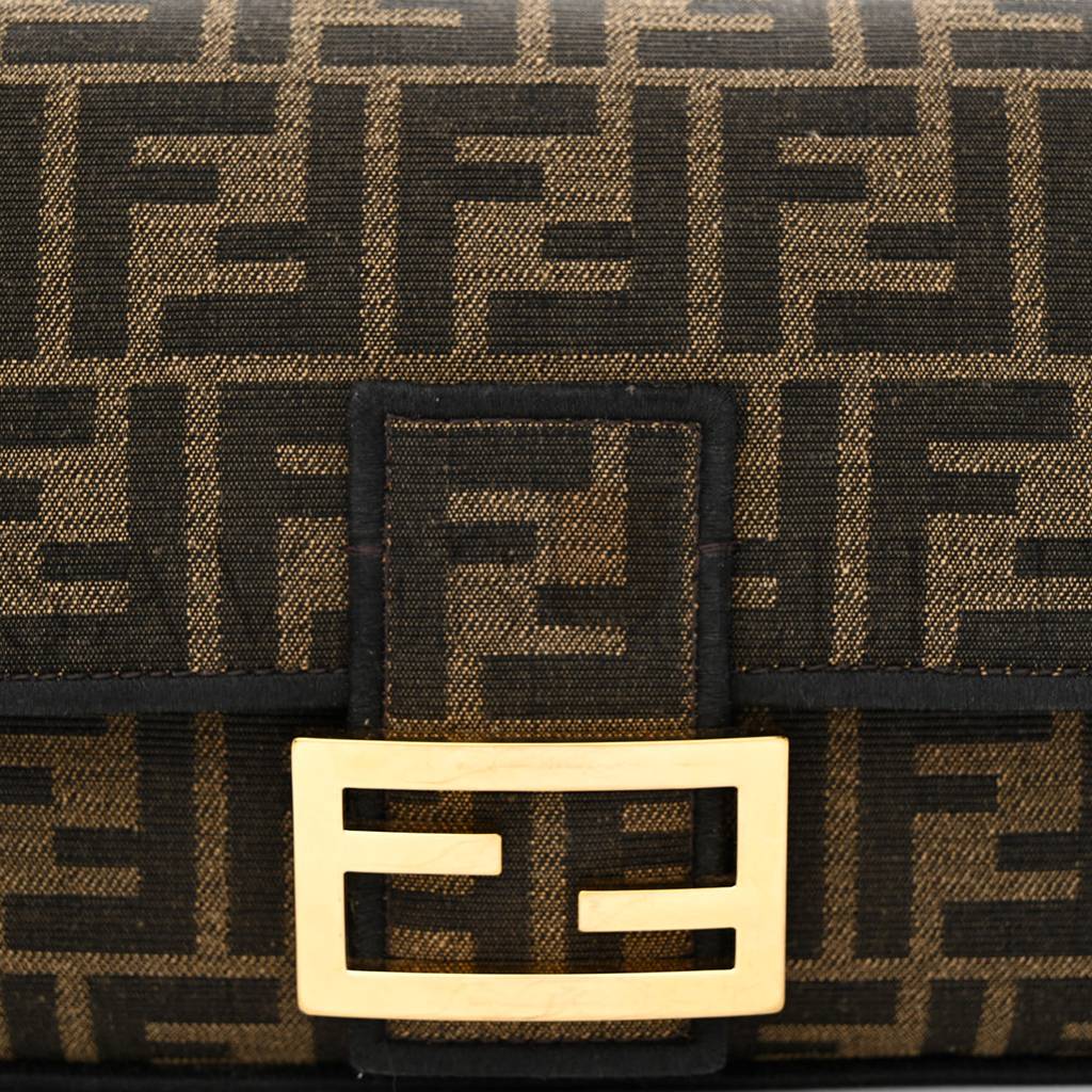 FENDI FABRIC JACQUARD FF 1974 MEDIUM BAGUETTE TOBACCO MORO BLACK (27*14*6cm) 